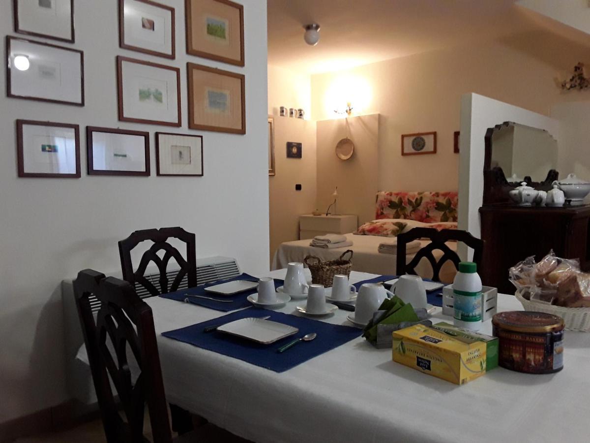 Casa Conte Bed and Breakfast Terracina Εξωτερικό φωτογραφία